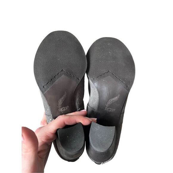 UGG Cobie II Suede Heel Ankle Boots Womens Gray size 11 - Picture 3 of 11